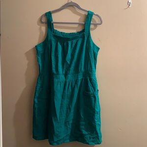 Green dress